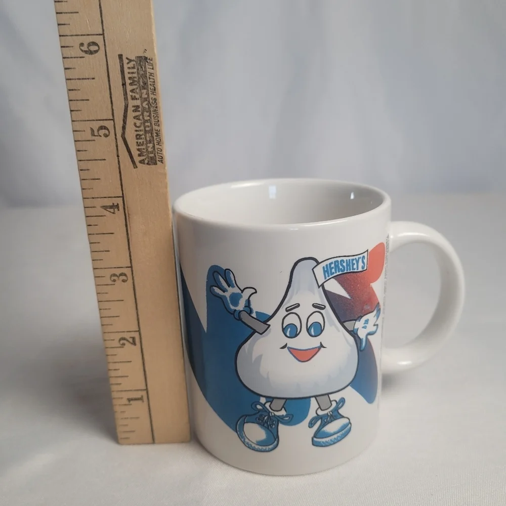 Hershey's Kiss Rainbow Coffee Mug Vintage 1999